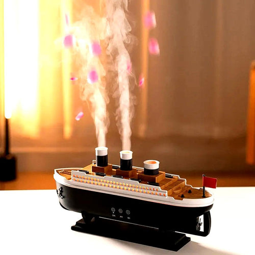 Titanic Shape Air Humidifier (مرطب هواء بشكل سفينة التايتنك)